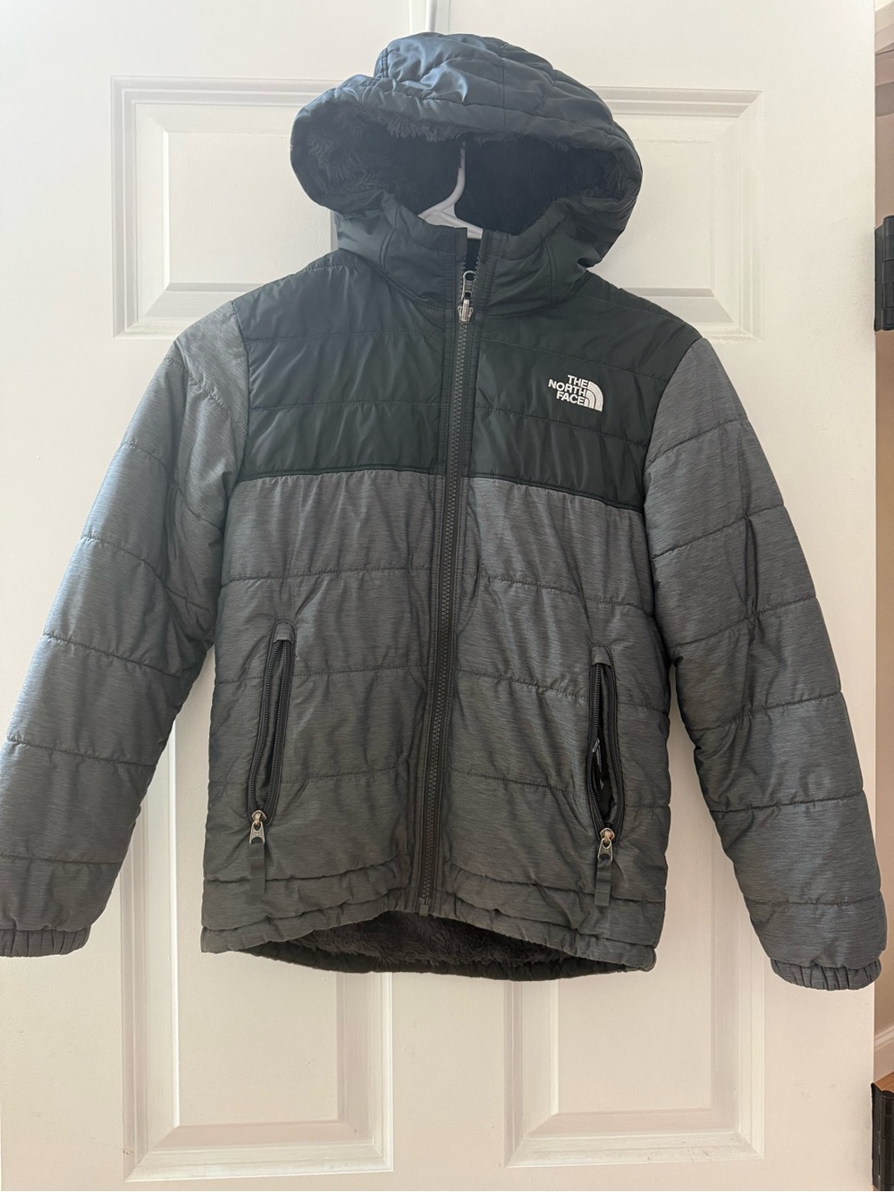 The North Face Kids Reversible Hooded Winter Jacket - Size M